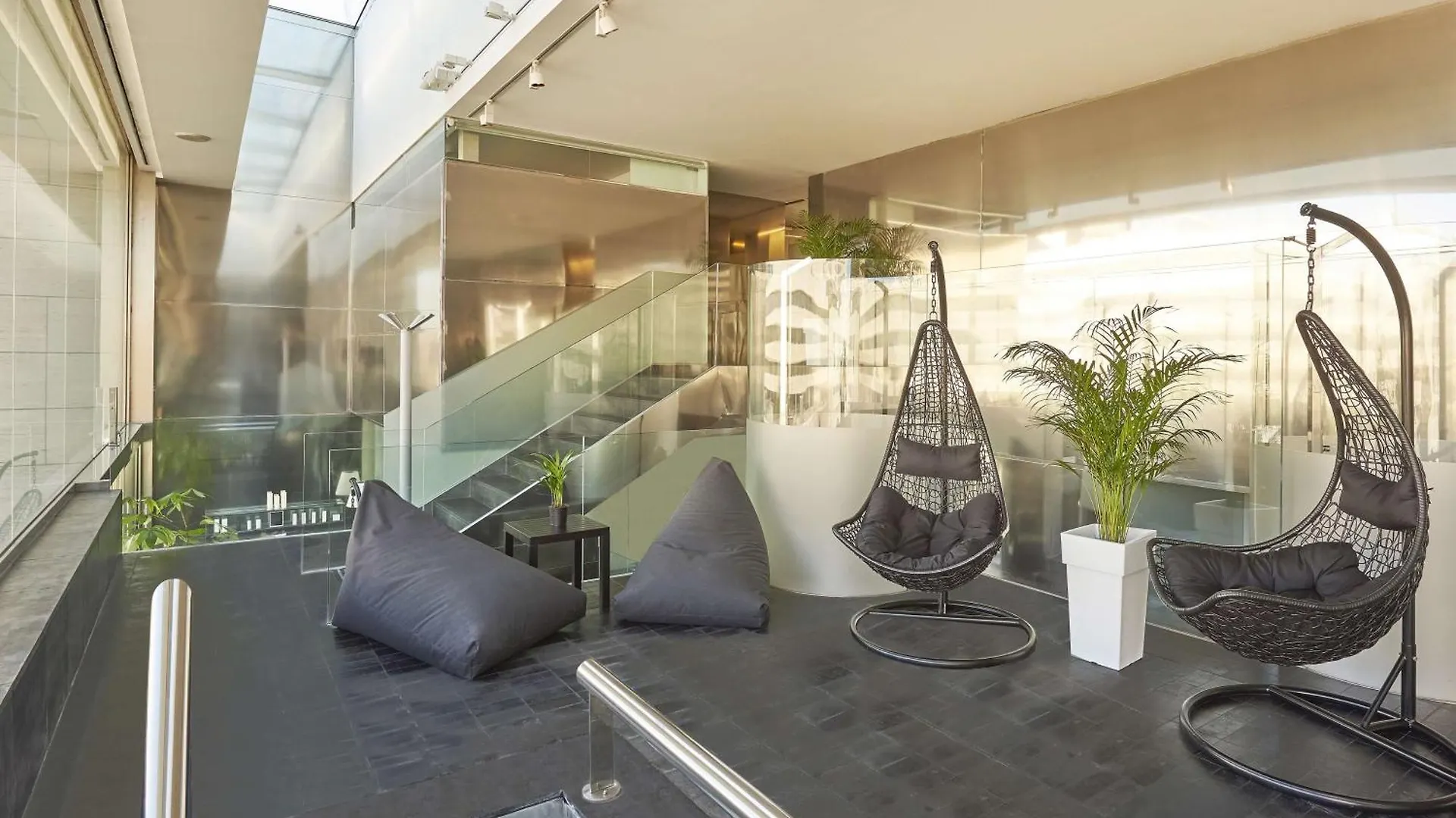 Отель Nh Collection Barcelona Constanza