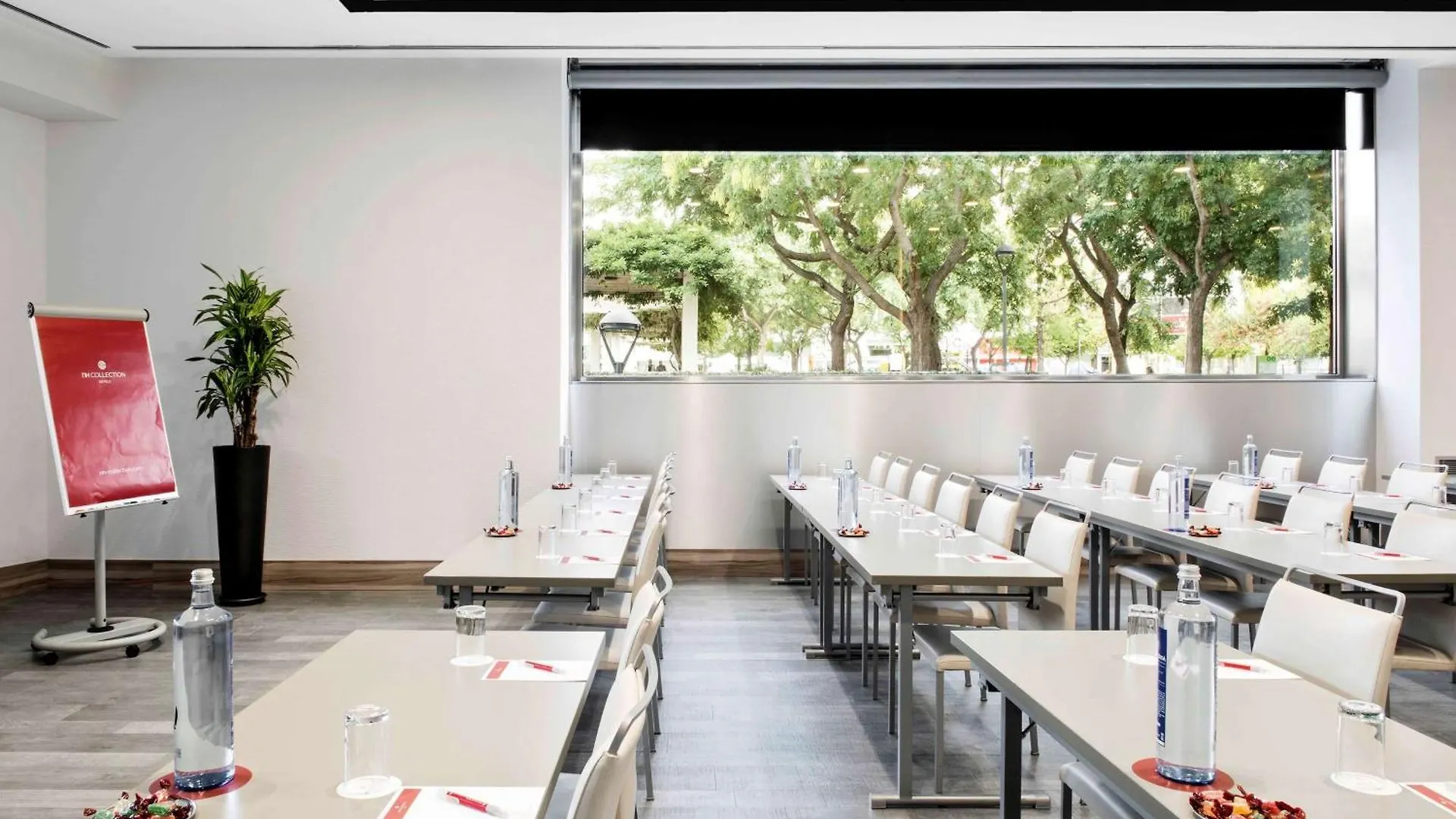 Отель Nh Collection Barcelona Constanza